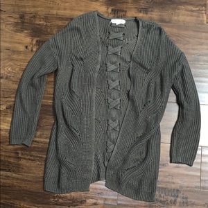 Cardigan sweater